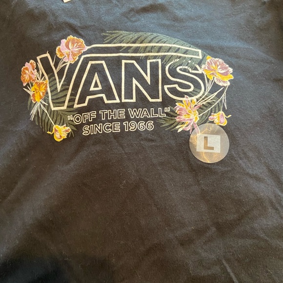Vans - Picture 2 of 5